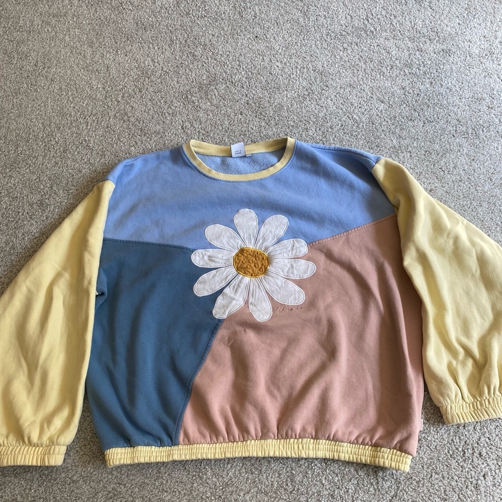 Ghanda daisy panel Thrift crew